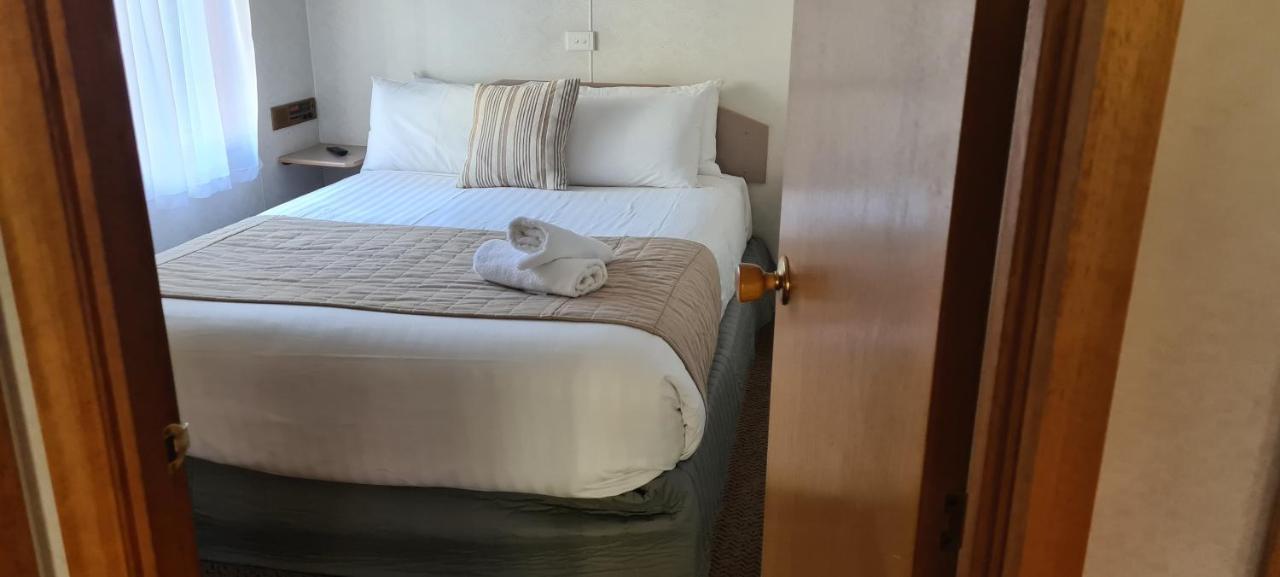 Moama Riverside Holiday Park Extérieur photo