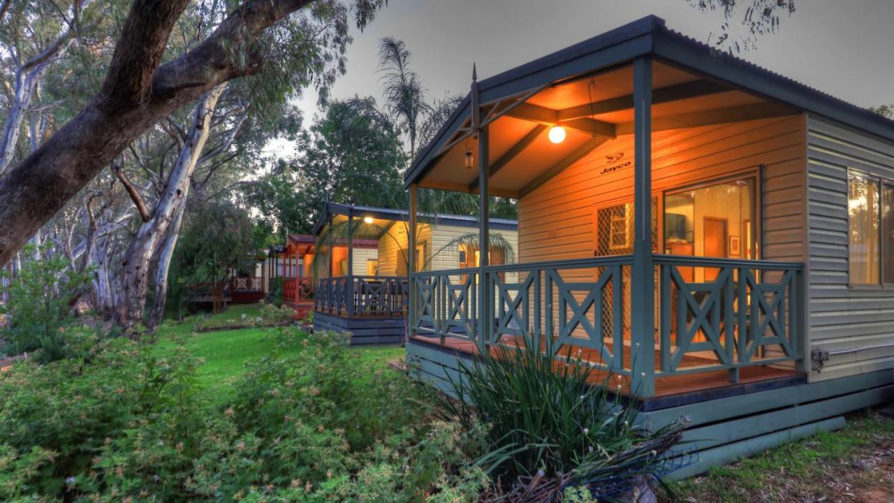 Moama Riverside Holiday Park Extérieur photo
